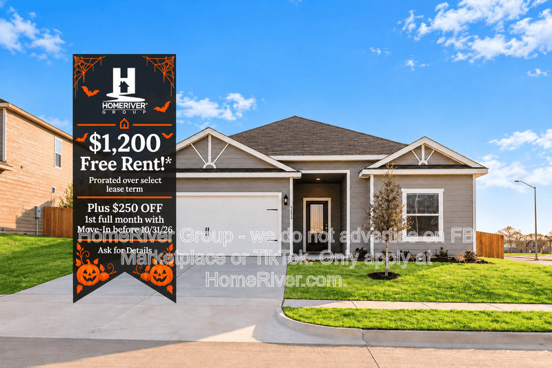 Dallas House: 6569 Crosswood Ln