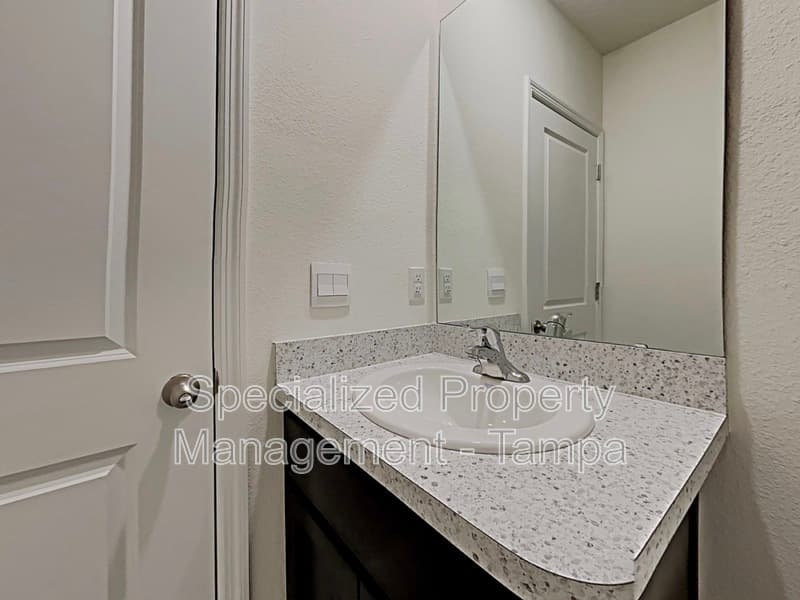 Wesley Chapel House: 31260 Penny Surf Loop
