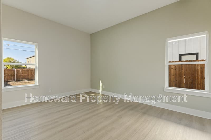 Fort Worth Condo: 8007 Doreen Avenue