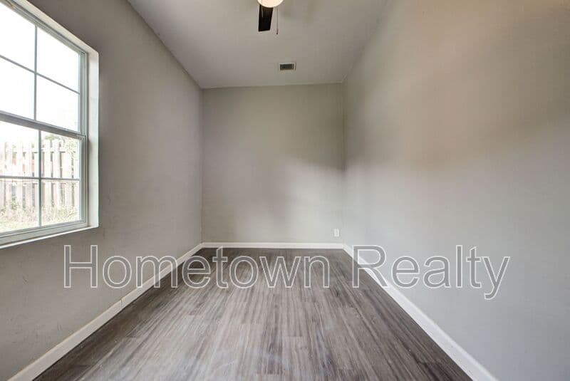 Oklahoma City House: 1801 E Madison Street