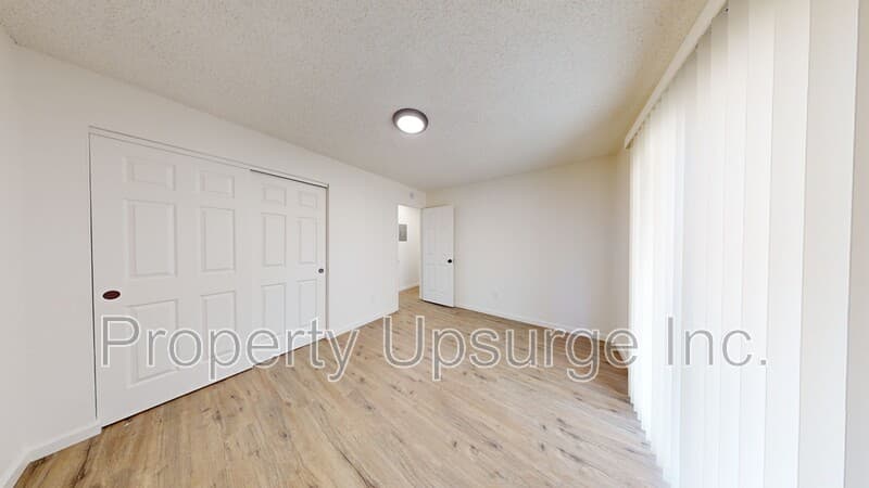 Redding Apartment: 1230 Canby Rd