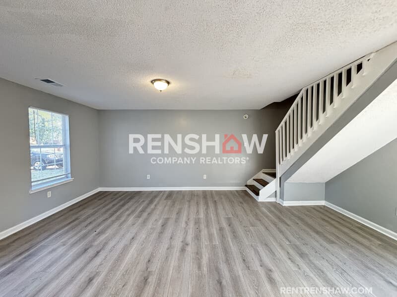 Memphis Condo: 2525 Rozelle St
