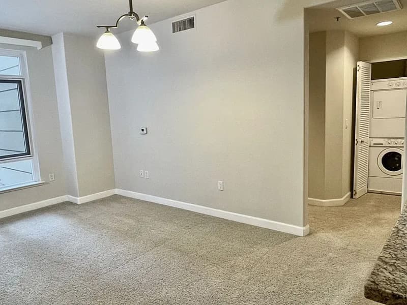 Oakland Condo: 423 7th St