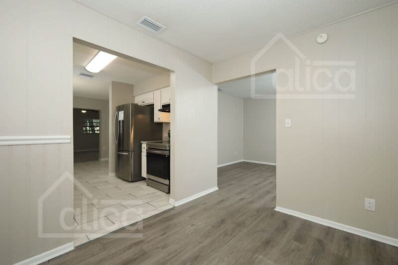 Orlando House: 4258 Clarinda St