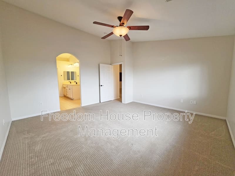 Pahrump House: 410 East Bellville Road