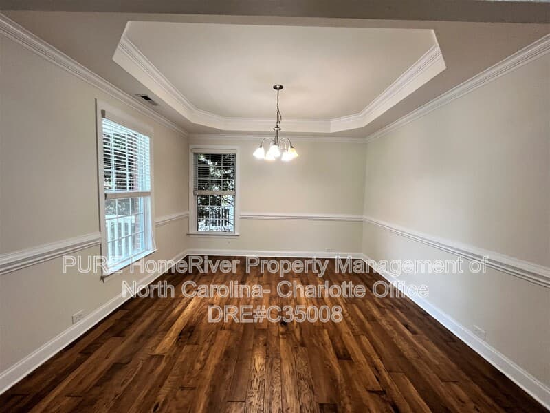 Charlotte House: 10330 Royal Winchester Drive