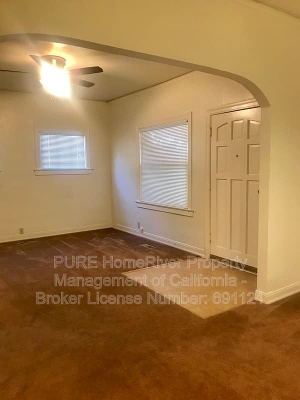 Sacramento House: 314 23rd St