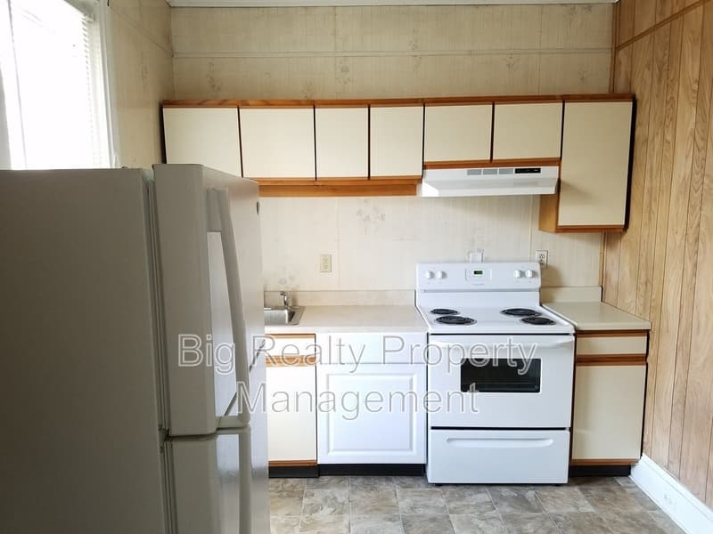 Spring City Condo: 70 N Main