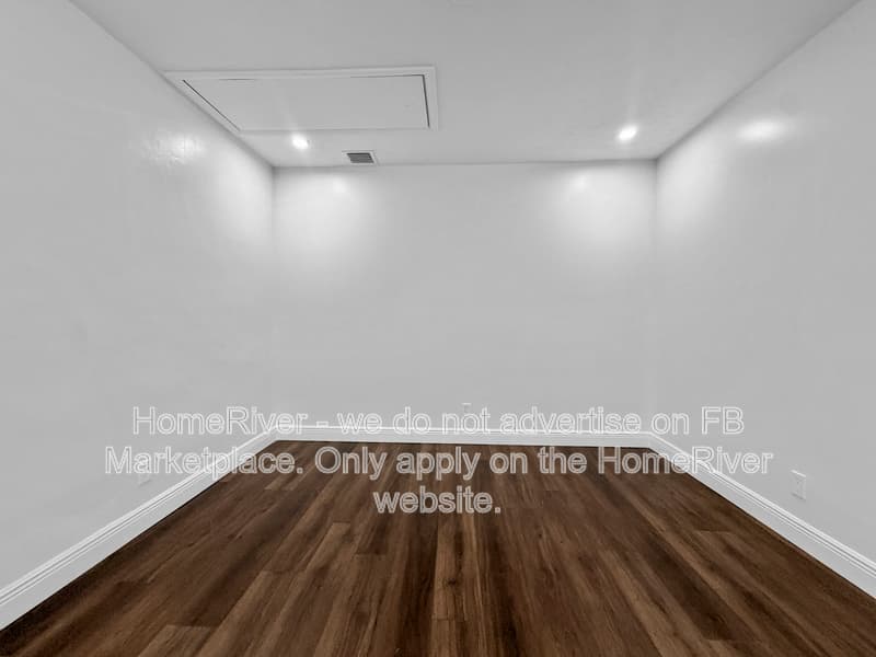 Sunrise House: 8210 NW 20th Ct