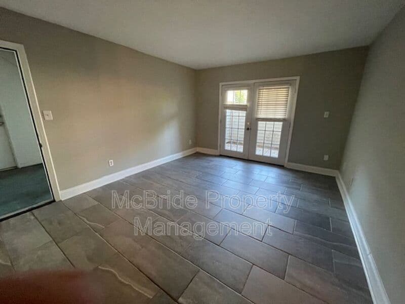 Augusta Townhome: 1017 Stevens Creek Road