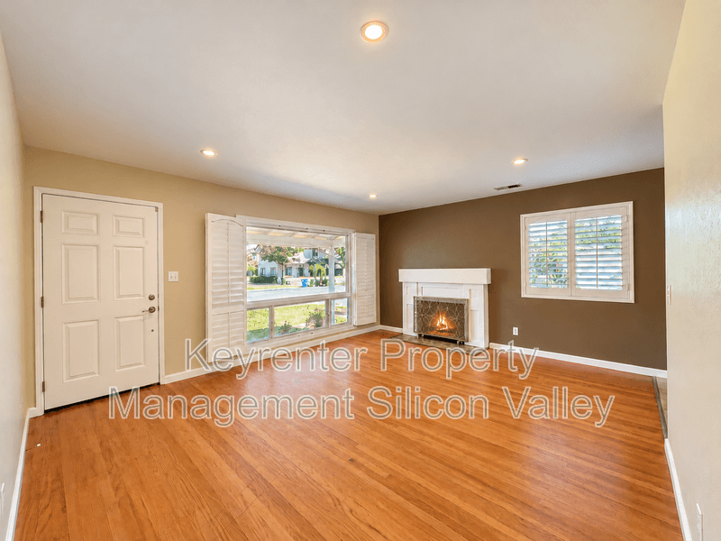 San Jose House: 4408 Bucknall Rd