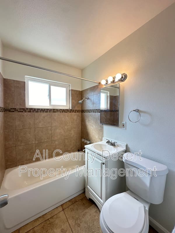 Palm Springs Condo: 521 El Placer