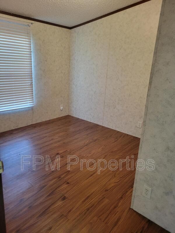 St. Augustine House: 205 Vintage Oak Circle