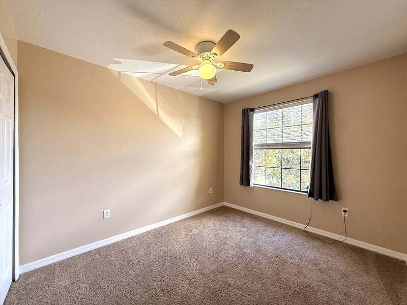 Brandon Townhome: 2516 Oleander Lakes Drive