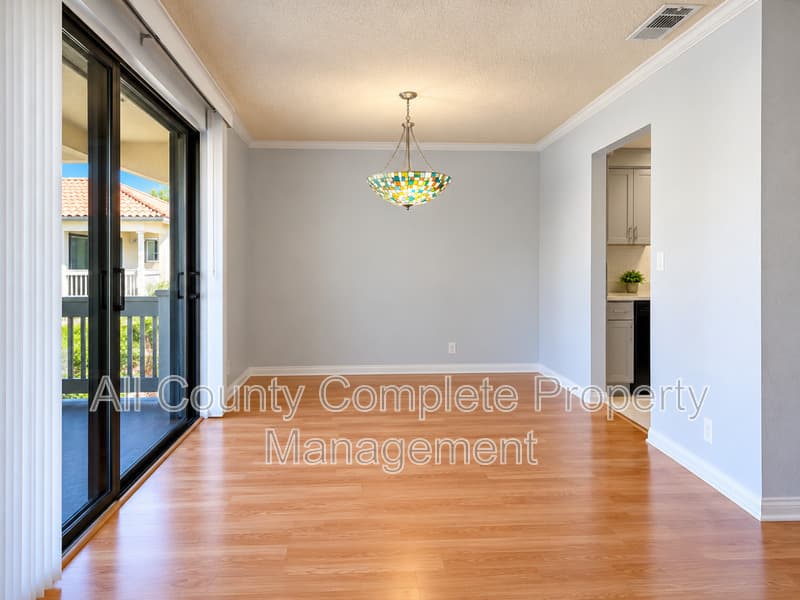Jacksonville Condo: 5811 Atlantic Blvd
