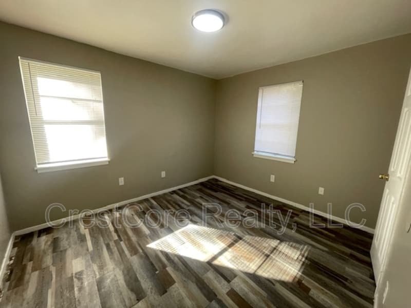 Memphis Condo: 2859 Nathan Ave