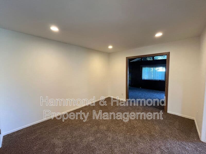 Canoga Park House: 7859 Hanna Ave.