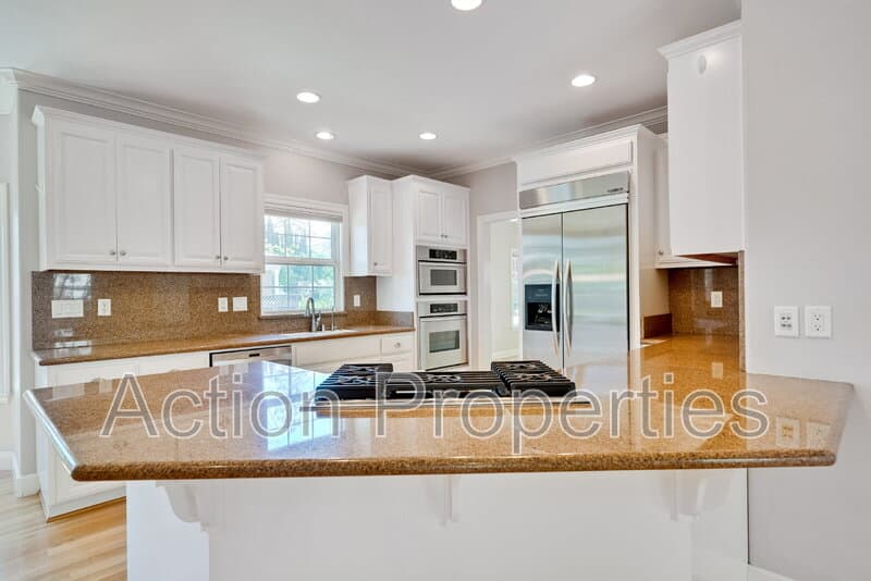 San Jose House: 1182 Curtiss Avenue