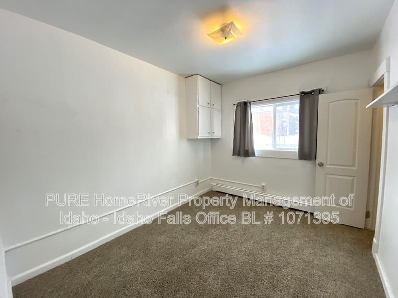 Rexburg Condo: 172 E 2nd S