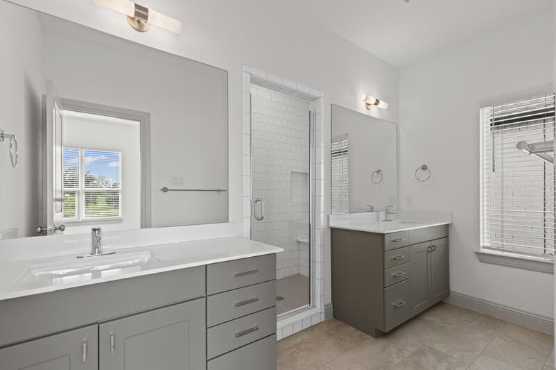 Fort Worth House: 3136 Wayside Avenue