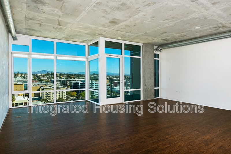 San Diego Condo: 1080 Park Blvd #1113