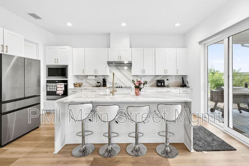 St. Cloud House: 6604 Quest Street
