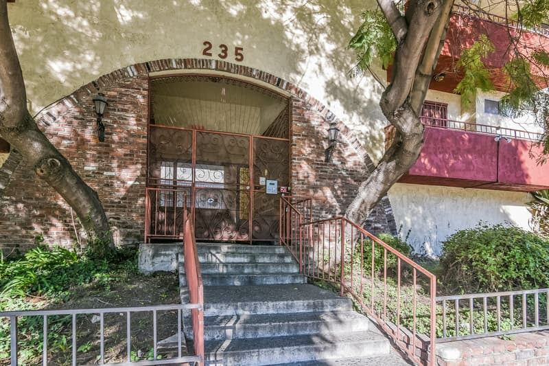 Los Angeles Condo: 235 South Rampart Boulevard - 102