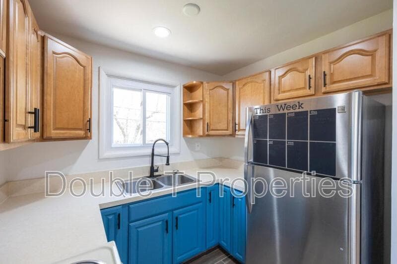 Baltimore Townhome: 2400 W Garrison Ave