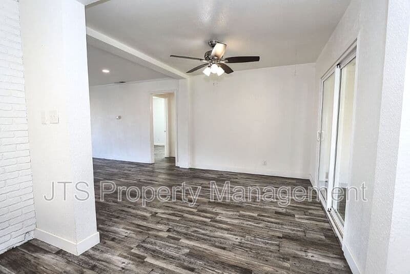 Sacramento House: 2733 Marilona Drive