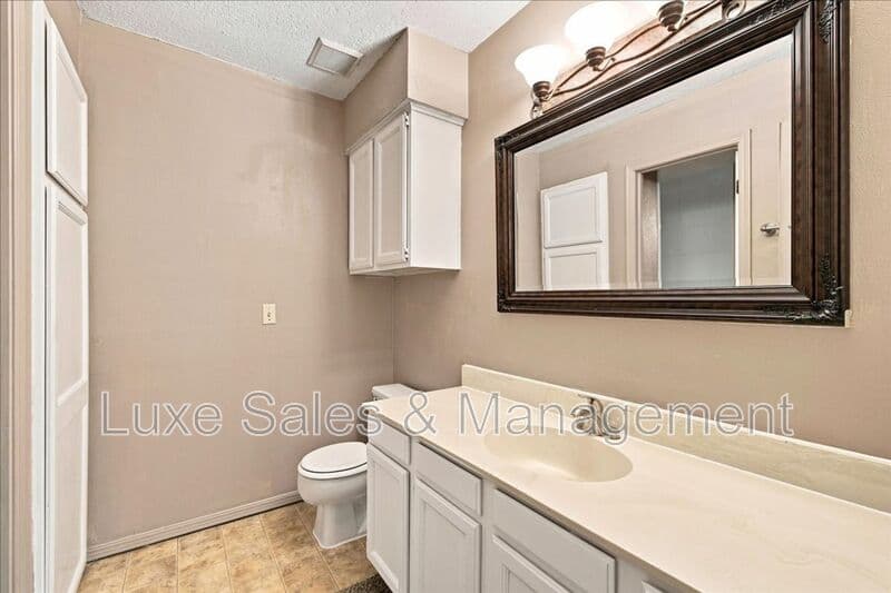 Oklahoma City Condo: 3200 W. Britton Road