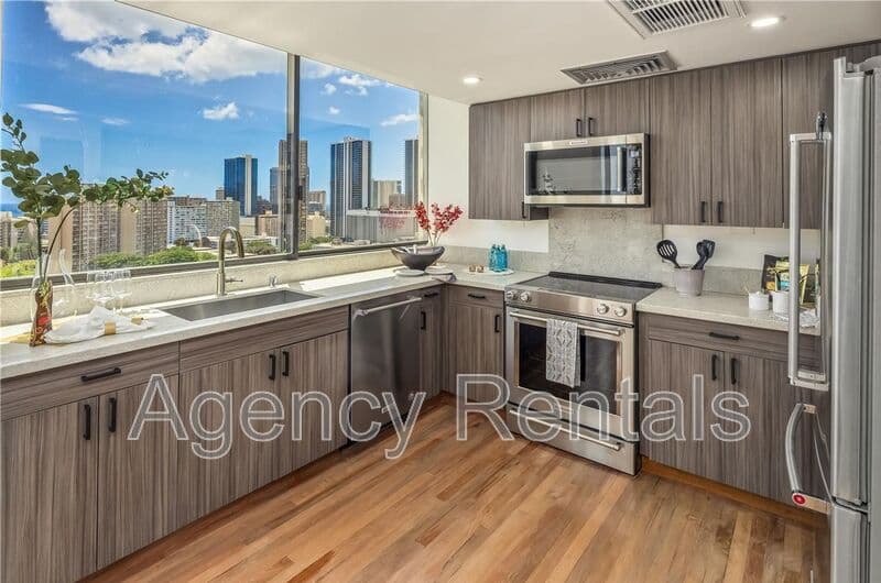 Honolulu Condo: 1114 Punahou Street