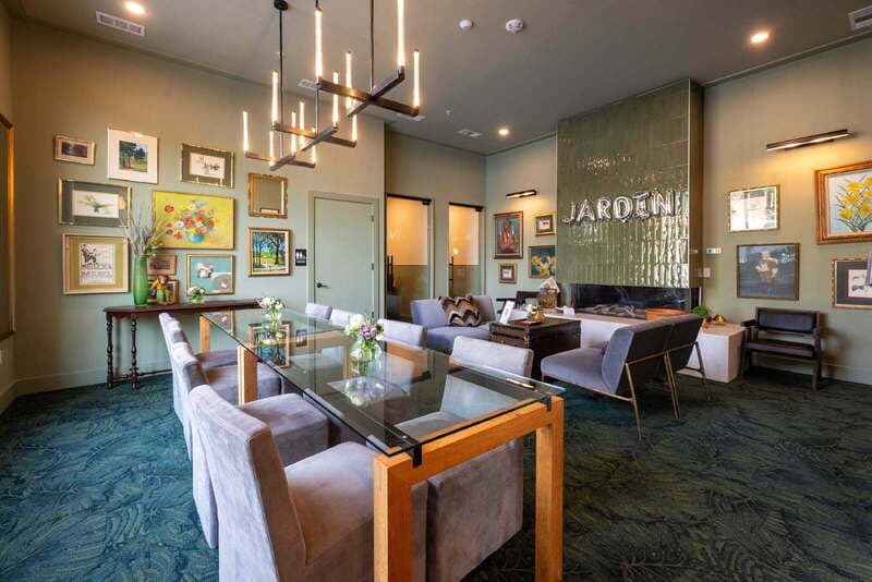 Savannah Condo: 2613 Montgomery Street
