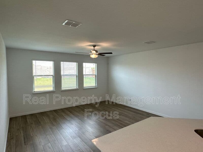 Fate House: 239 Jenkinson Dr