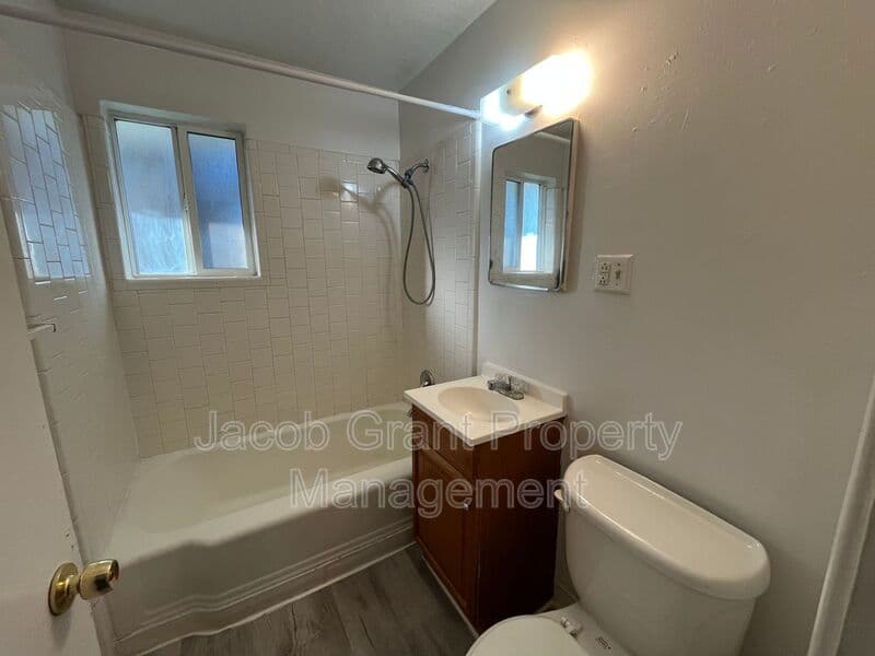 Idaho Falls House: 675 Tiger Ave