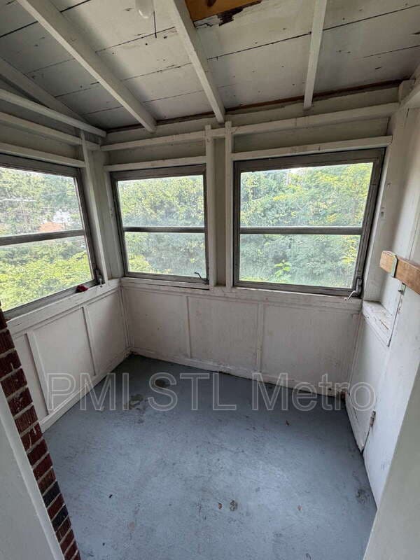 Saint Louis House: 5336 Fletcher Street