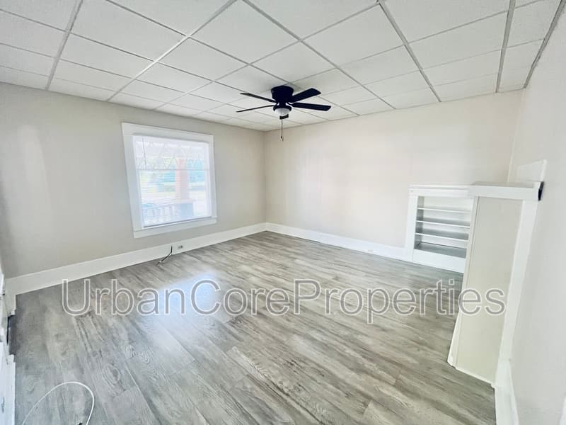 St. Petersburg Condo: 144 7th Ave N