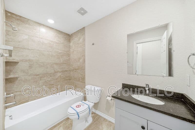 San Antonio Condo: 6914 Crestway Dr