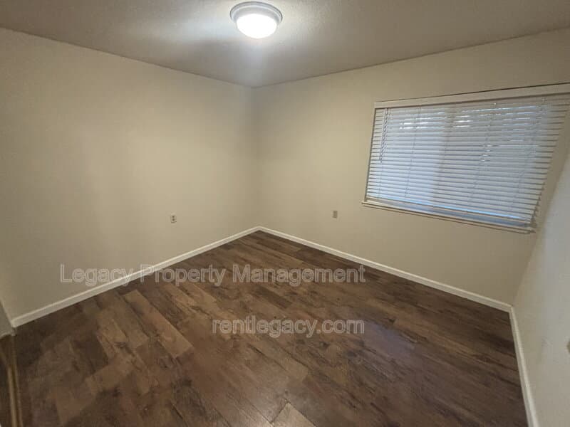 Fair Oaks Condo: 11330 Fair Oaks Blvd