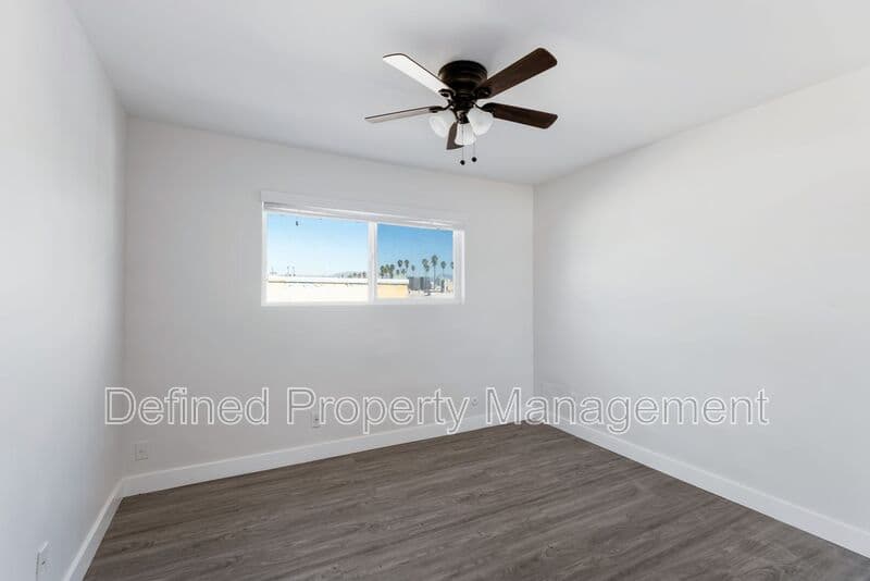Los Angeles Ca 90019 Condo: 1408 S. St Andrews Place