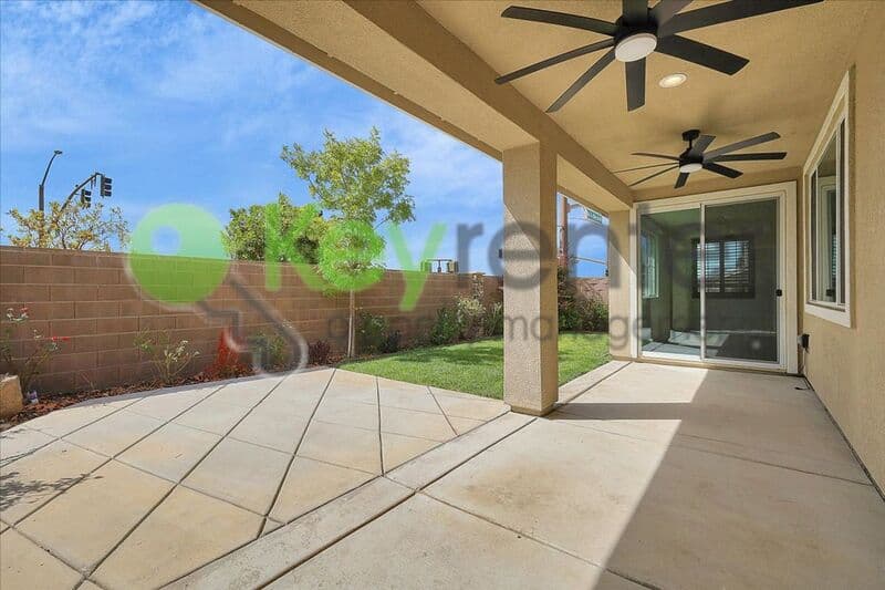 Lincoln House: 1305 Stark Bridge Road