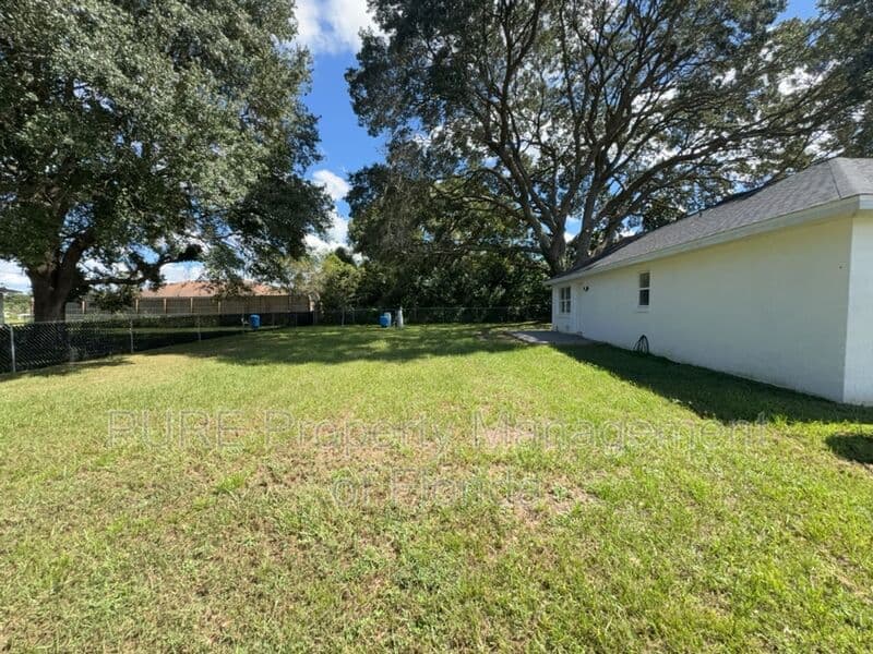 Ocala House: 645 NW 65th St
