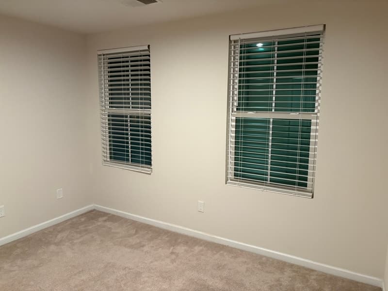 Greenville House: 102 Castlebrook Dr