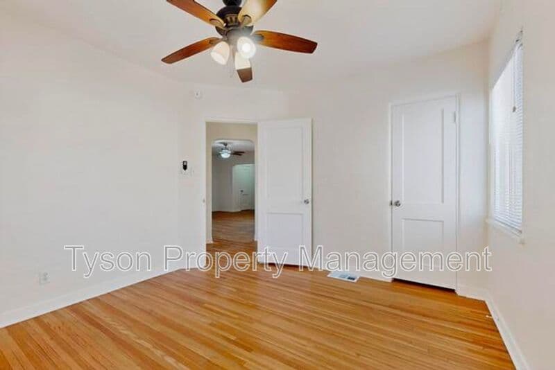 Albuquerque House: 1028 Princeton Dr NE