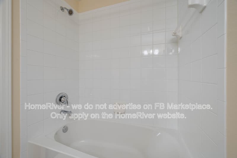 Mulberry House: 4409 Stoney River Dr