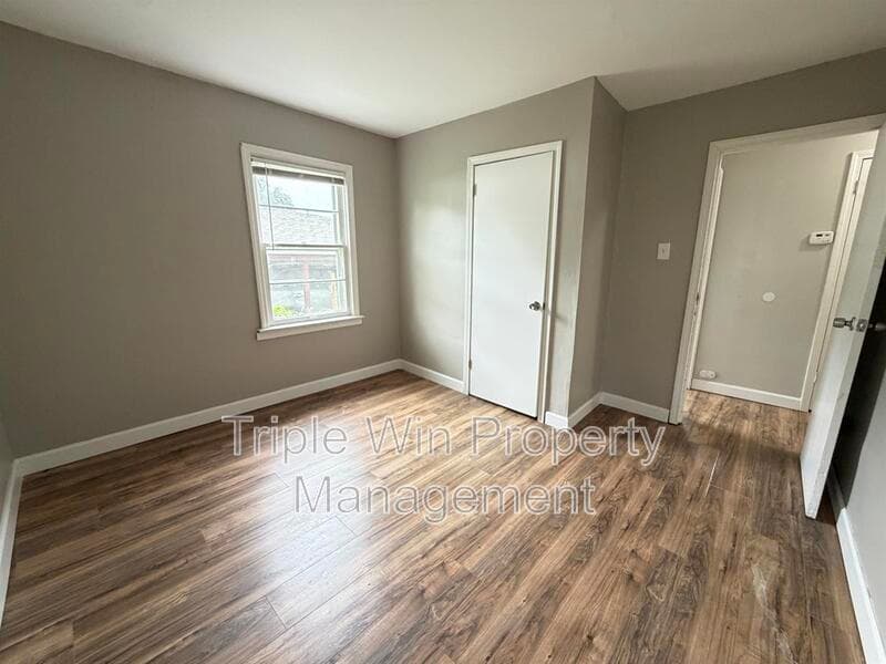 St. Louis House: 3133 Rex Ave