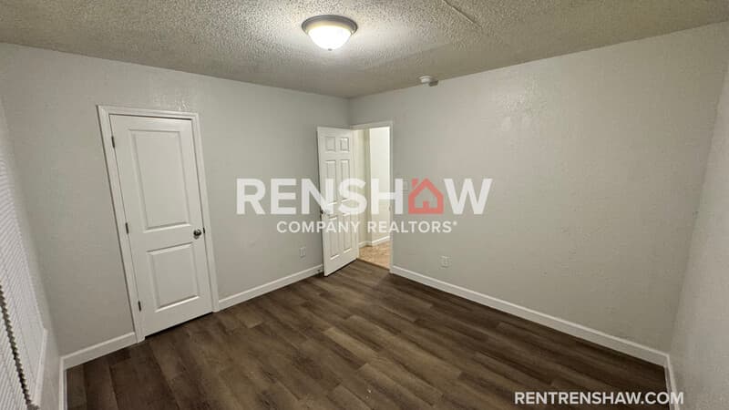 Memphis House: 2775 Waverly Ave