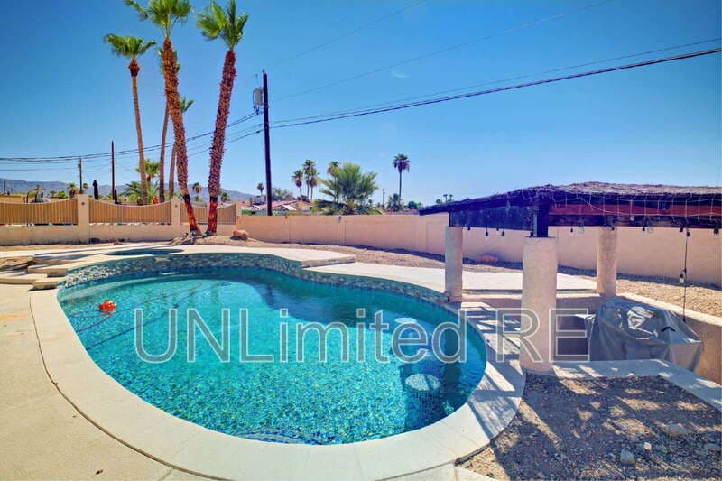 Lake Havasu City House: 304 Acoma Blvd S