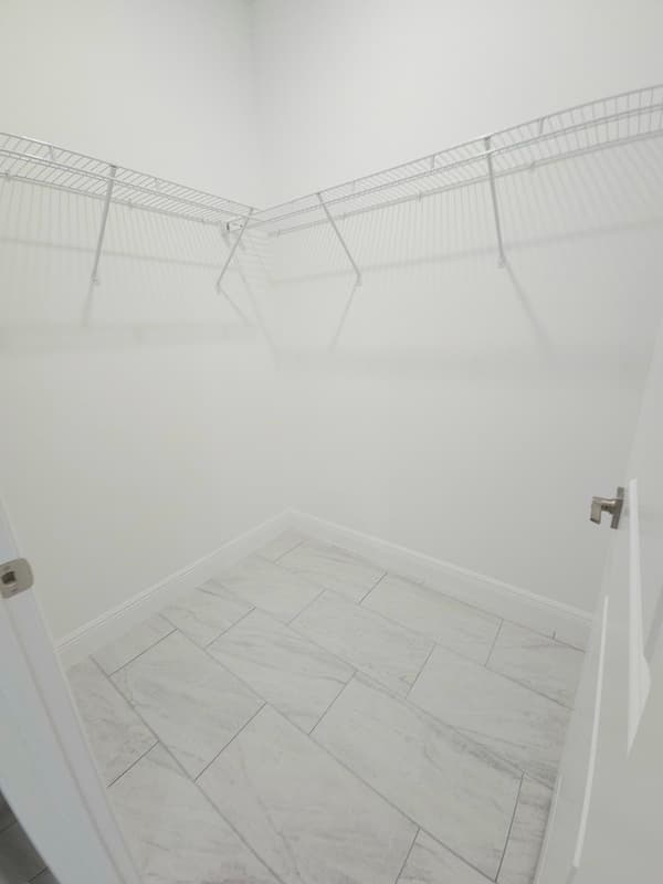 Citrus Springs House: 1604 W Delores Dr
