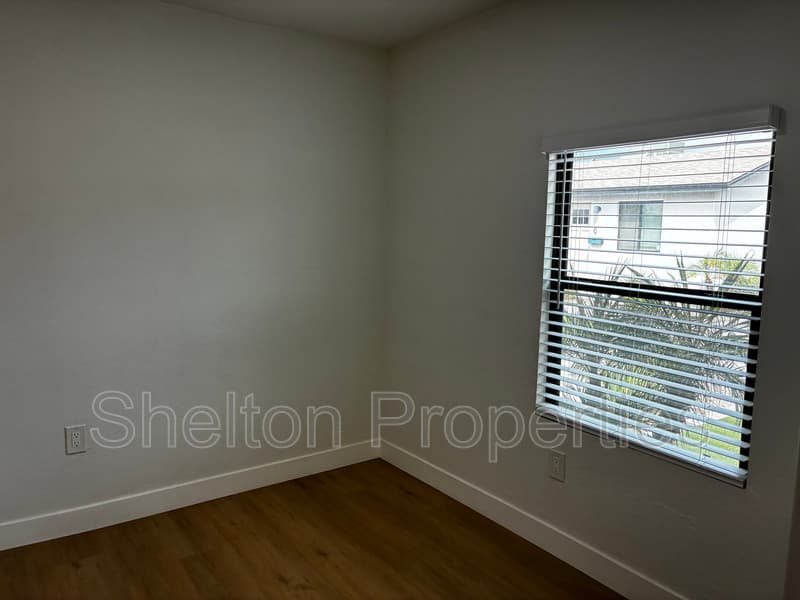 Phoenix House: 614 N 10th Ave Unit A