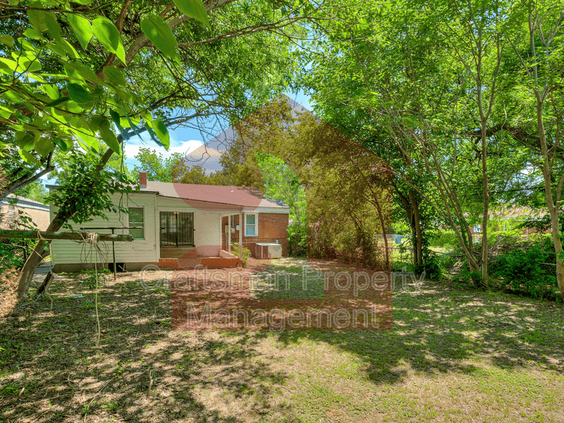 Oklahoma City House: 1201 Carverdale Drive